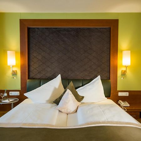 Hotel Koenig Пассау Екстер'єр фото