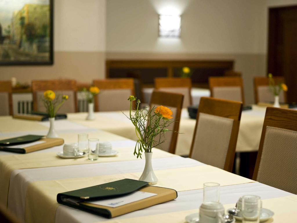 Hotel Koenig Пассау Екстер'єр фото